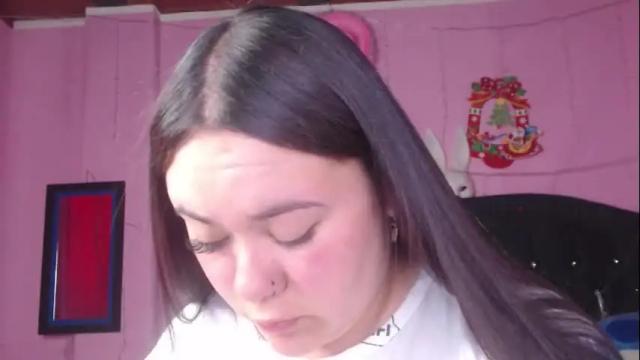 Image 7 of nikkirous_ Stream on Chaturbate on 11 days ago