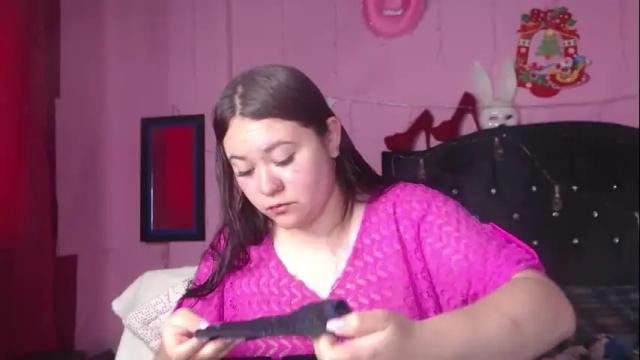 Image 10 of nikkirous_ Stream on Chaturbate on 1 day ago