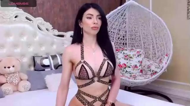 Image 2 of nikkirushxx Stream on Chaturbate on 12 months ago