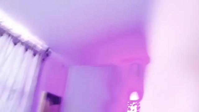Image 6 of nikkyblush Stream on Chaturbate on 17 months ago