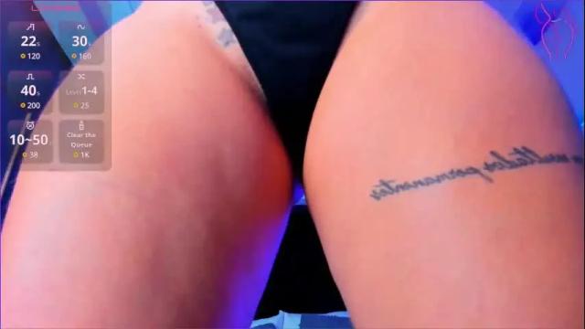Image 10 of nikkysmiith Stream on Chaturbate on 17 days ago