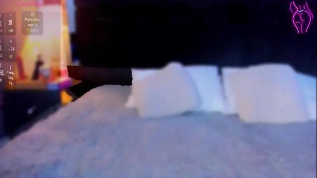 Image 4 of nikkysmiith Stream on Chaturbate on 10 days ago