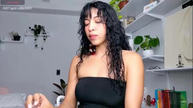 Thumbnail 1, nikol_je's Stream at Chaturbate, 1 month ago