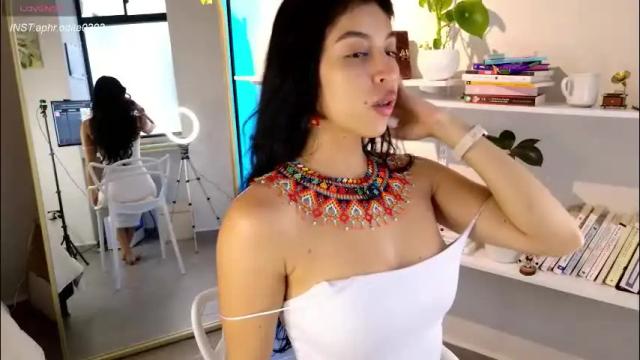 Thumbnail 1, nikol_je's Stream at Chaturbate, 1 month ago