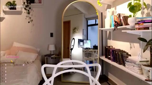 Image 3 of nikol_je Stream on Chaturbate on 2 months ago