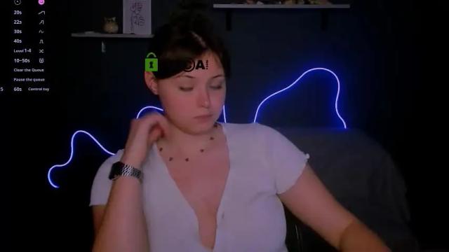 Image 8 of nikol_kitt Stream on Chaturbate on 1 month ago