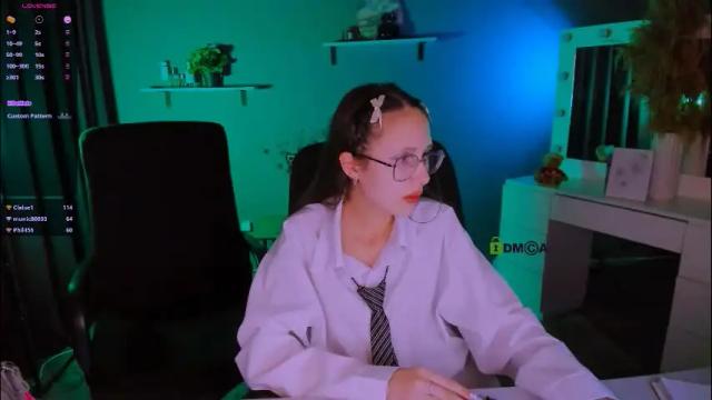 Thumbnail 1, nikol_kitt's Stream at Chaturbate, 1 month ago