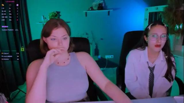 Image 7 of nikol_kitt Stream on Chaturbate on 1 month ago