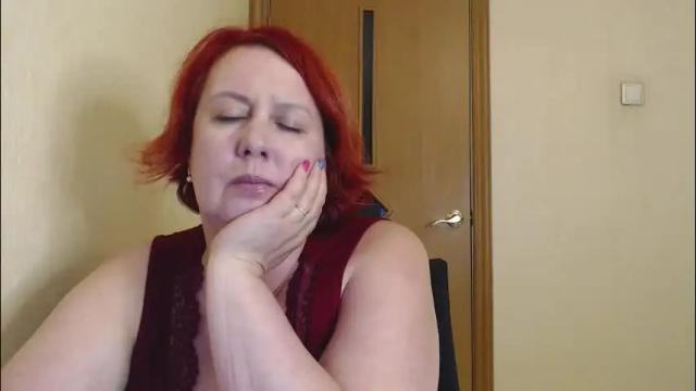 Image 7 of nikolettared Stream on Chaturbate on 2 months ago