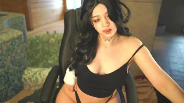 Image 7 of nikoli_naw Stream on Chaturbate on 2 months ago