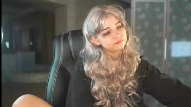 Image 10 of nikoli_naw Stream on Chaturbate on 1 month ago