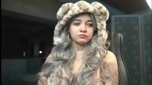 Image 10 of nikoli_naw Stream on Chaturbate on 1 month ago