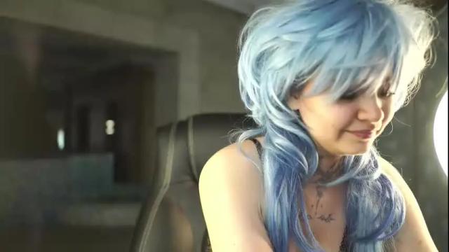 Image 4 of nikoli_naw Stream on Chaturbate on 1 month ago