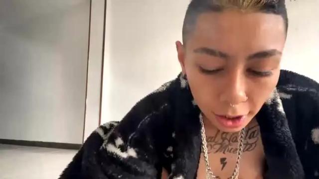 Image 2 of niky_bad Stream on Chaturbate on 17 months ago