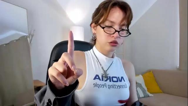 Image 2 of niky_jess Stream on Chaturbate on 26 days ago