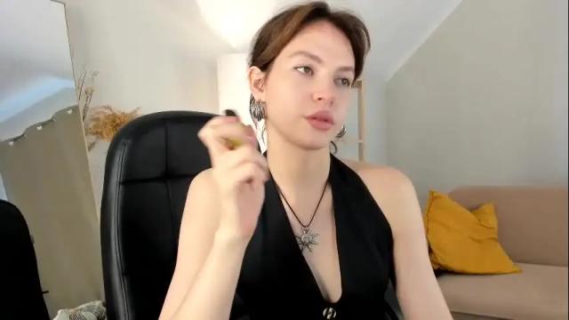 Image 4 of niky_jess Stream on Chaturbate on 23 days ago