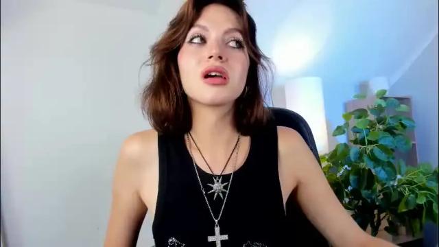 Image 11 of niky_jess Stream on Chaturbate on 2 months ago