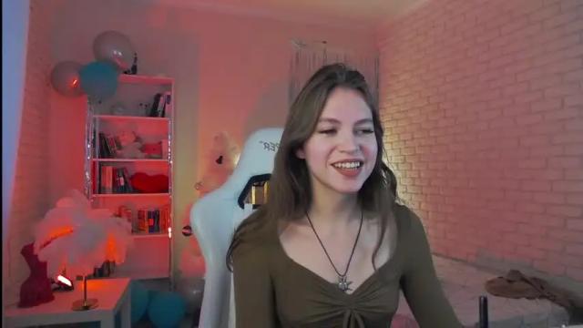 Image 12 of niky_jill Stream on Chaturbate on 14 months ago