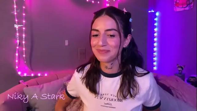 Image 3 of nikyastark Stream on Chaturbate on 2 months ago