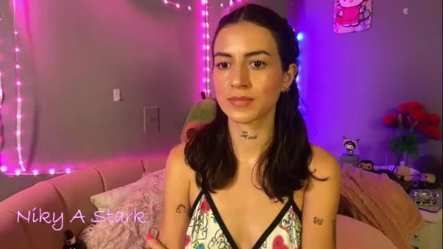 Image 8 of nikyastark Stream on Chaturbate on 2 months ago