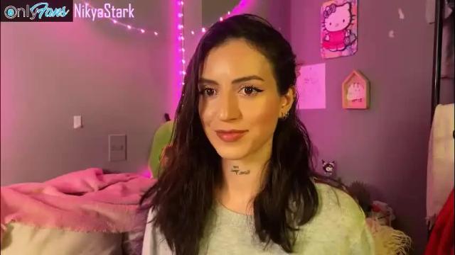 Image 6 of nikyastark Stream on Chaturbate on 2 months ago