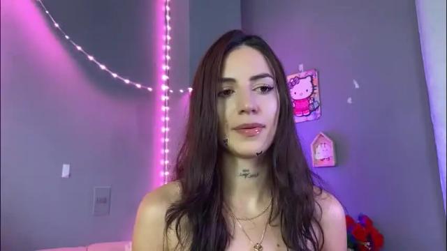 Image 11 of nikyastark Stream on Chaturbate on 1 month ago
