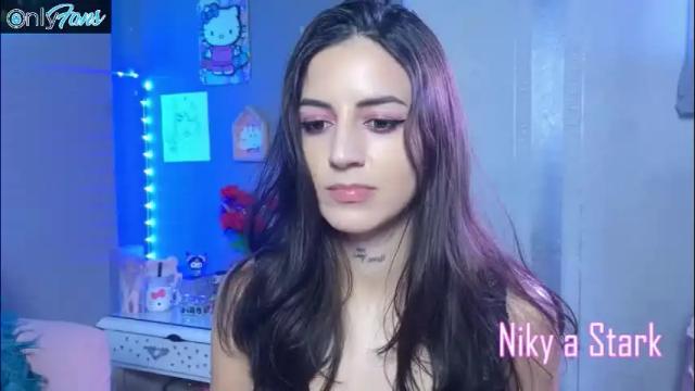 Image 3 of nikyastark Stream on Chaturbate on 1 month ago