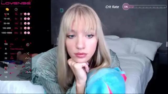 Image 7 of nikyrush Stream on Chaturbate on 13 months ago