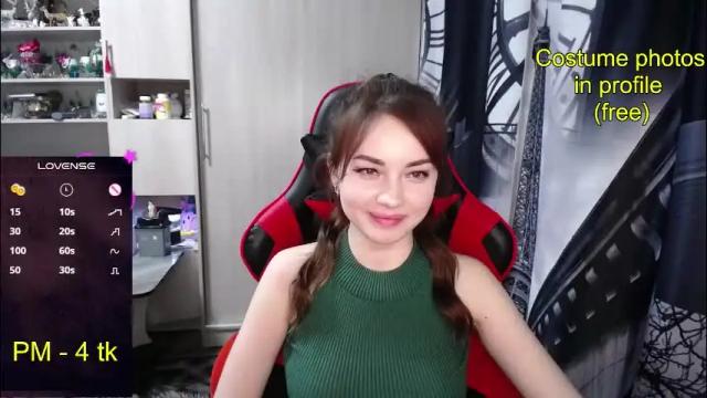 Image 4 of nimfeya Stream on Chaturbate on 1 month ago