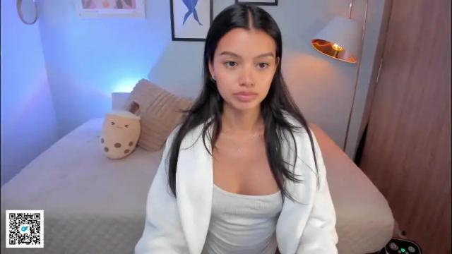 Image 10 of nina_agdal Stream on Chaturbate on 25 days ago