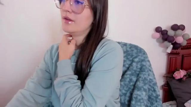 Image 2 of nina_bryon_ Stream on Chaturbate on 15 months ago