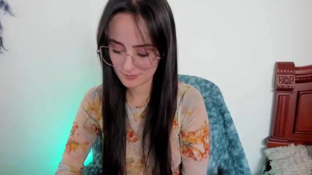 Image 2 of nina_bryon_ Stream on Chaturbate on 14 months ago