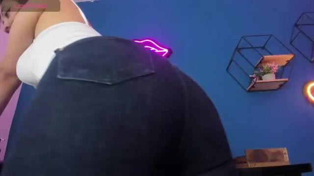 Image 2 of nina_carter Stream on Chaturbate on 15 months ago