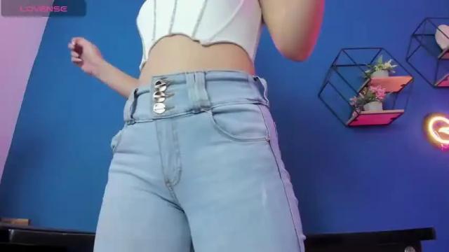 Image 12 of nina_carter Stream on Chaturbate on 14 months ago