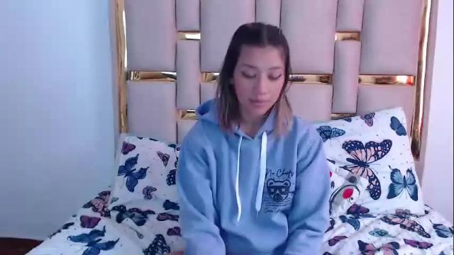 Image 3 of nina_carther Stream on Chaturbate on 2 months ago