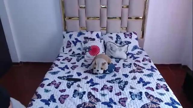 Image 2 of nina_carther Stream on Chaturbate on 2 months ago