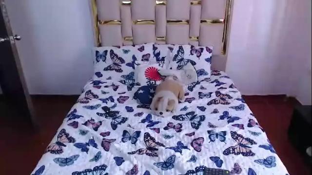 Image 3 of nina_carther Stream on Chaturbate on 2 months ago