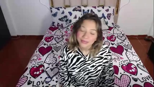 Image 2 of nina_carther Stream on Chaturbate on 2 months ago