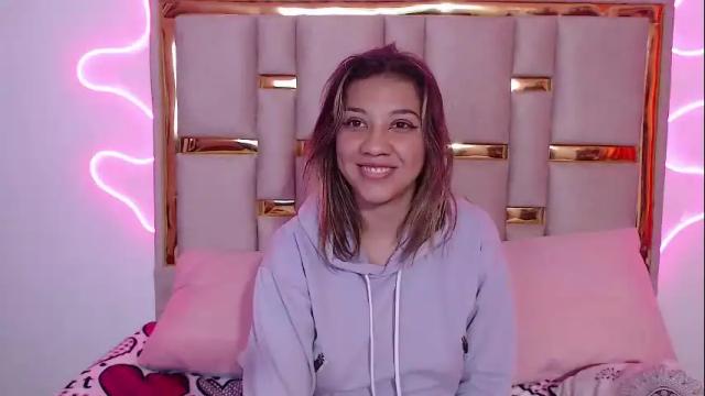 Image 3 of nina_carther Stream on Chaturbate on 2 months ago