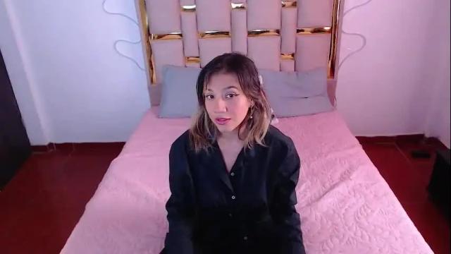 Image 3 of nina_carther Stream on Chaturbate on 2 months ago