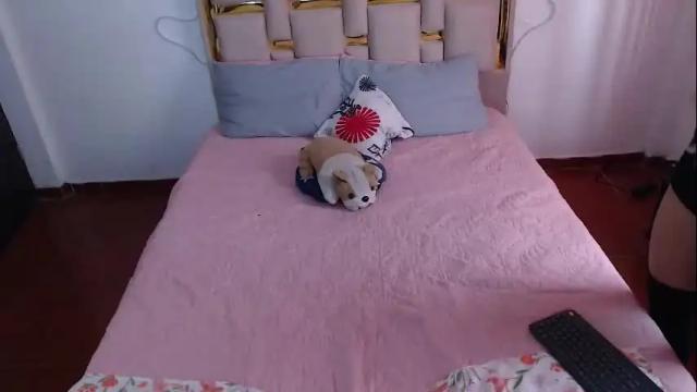 Image 2 of nina_carther Stream on Chaturbate on 1 month ago