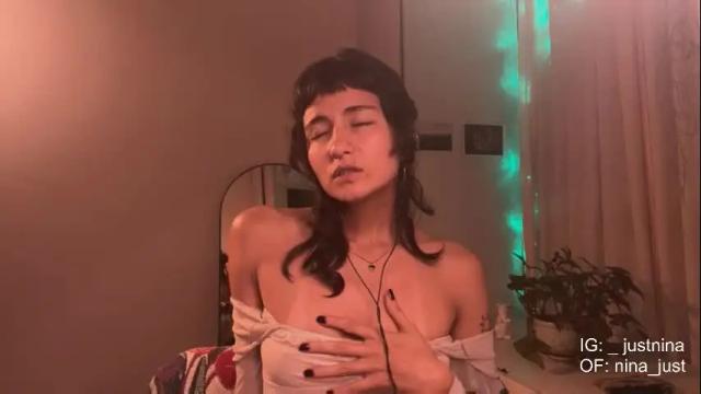 Image 11 of nina_just Stream on Chaturbate on 1 month ago