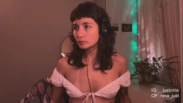 Image 3 of nina_just Stream on Chaturbate on 17 days ago