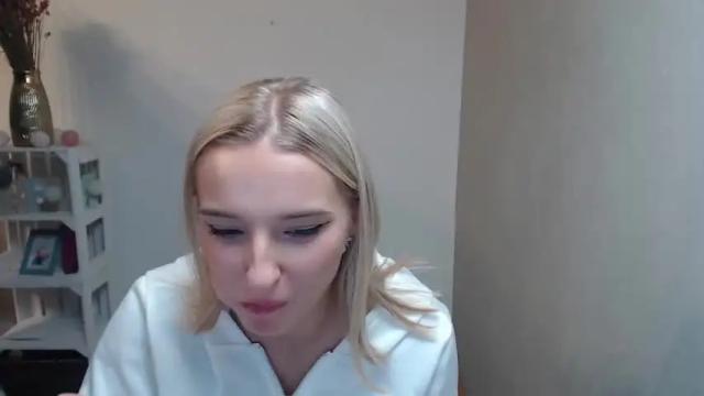 Image 8 of nina_ninax Stream on Chaturbate on 16 months ago