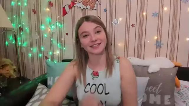 Image 2 of ninabloempje Stream on Chaturbate on 17 months ago