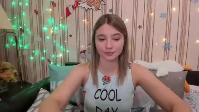 Image 3 of ninabloempje Stream on Chaturbate on 17 months ago
