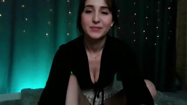 Thumbnail 1, ninabloempje's Stream at Chaturbate, 17 months ago