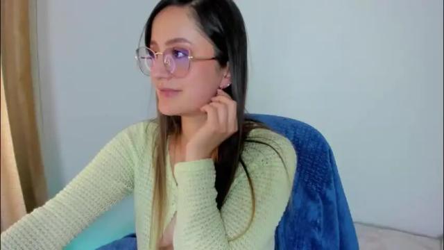 Image 4 of ninabryon1 Stream on Chaturbate on 2 months ago