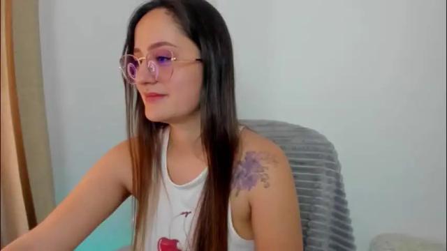Image 3 of ninabryon1 Stream on Chaturbate on 1 month ago