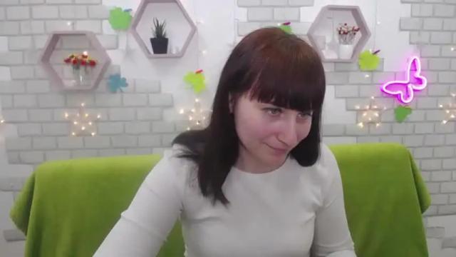 Image 12 of ninaflawlees Stream on Chaturbate on 14 months ago